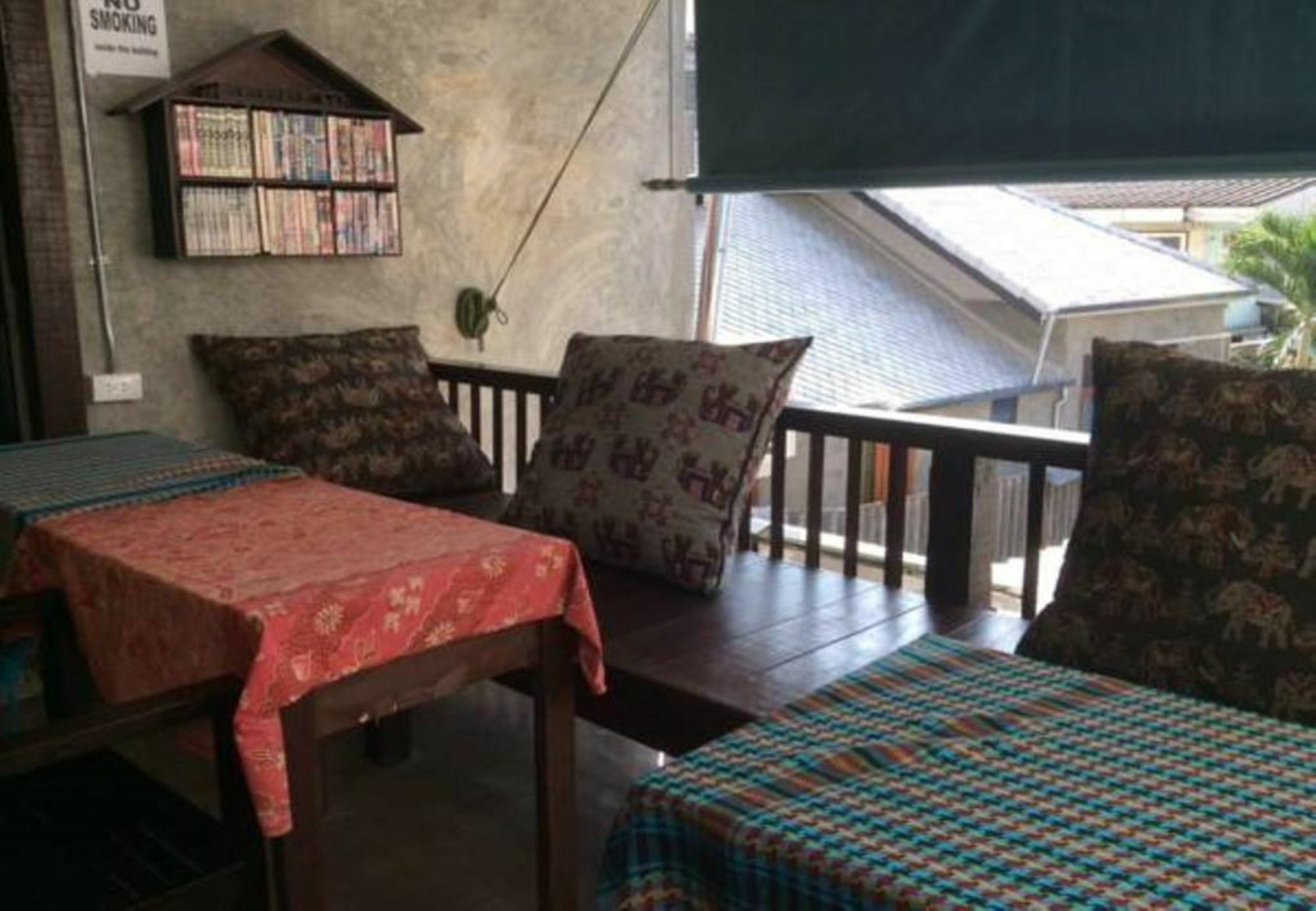 Thapae Backpackers Hostel (Adults Only) Chiang Mai Exteriör bild