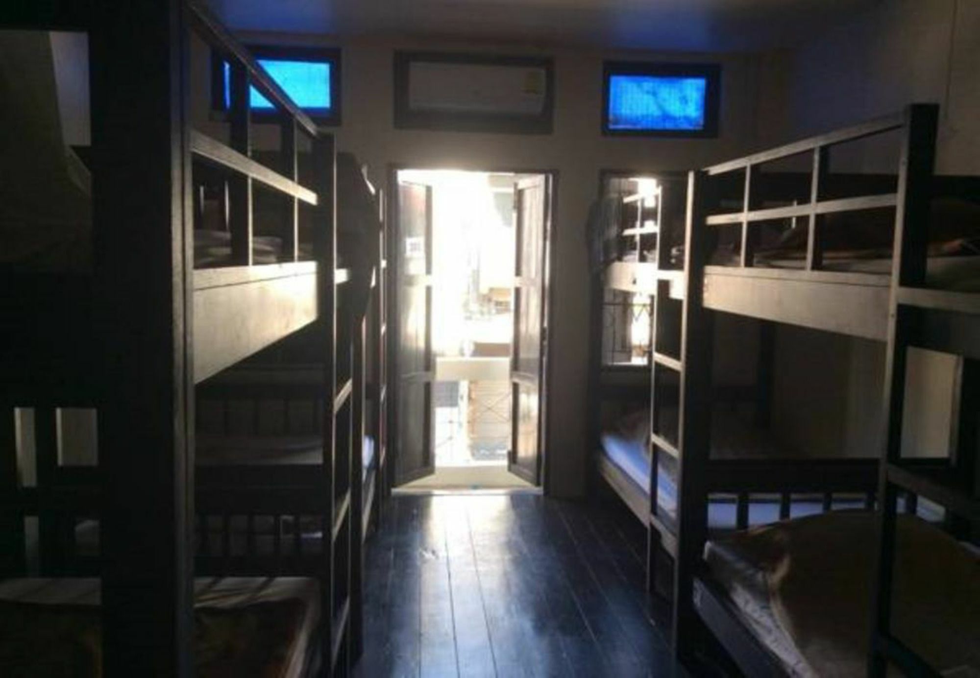 Thapae Backpackers Hostel (Adults Only) Chiang Mai Exteriör bild
