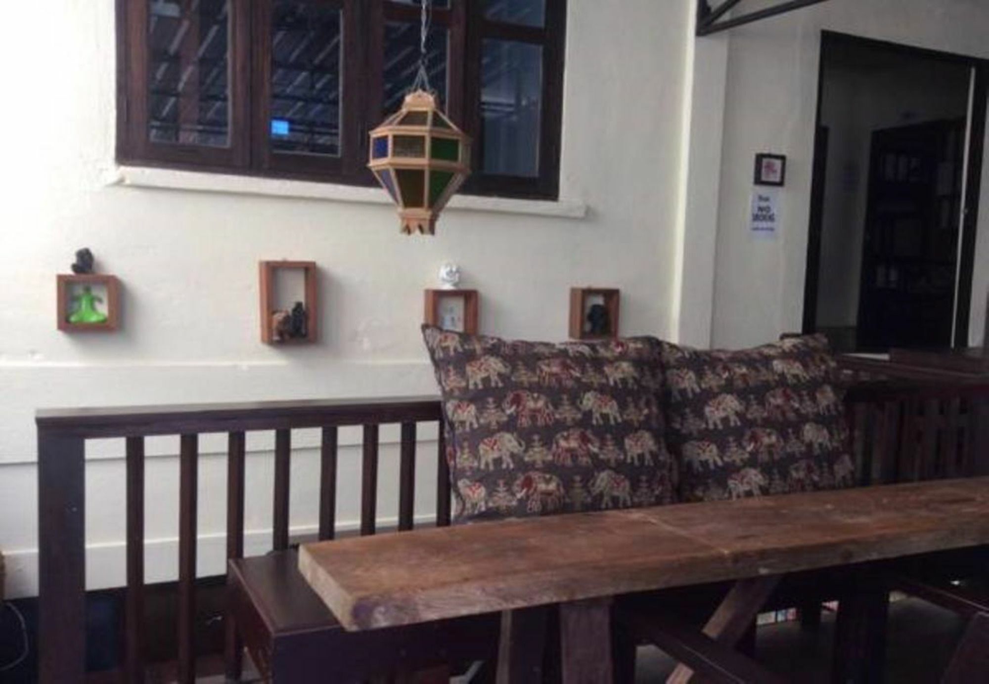 Thapae Backpackers Hostel (Adults Only) Chiang Mai Exteriör bild